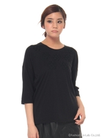 【OUTLET】サークルフラワー刺しゅうカットソー/クリーム