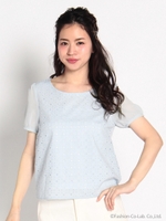 フェミニン透かしレースブラウス/ライトブルー