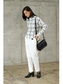 【AZULbymoussy】チェックジャガードモックネックプルオーバー/柄BLK