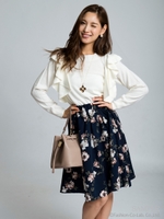 フリルニットトップス/レッド