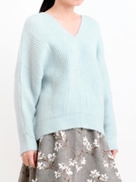 Vネックニットプルオーバー/グレー