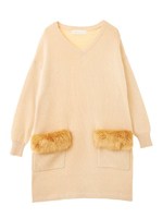 フェイクファーポケット付Ｖネックニットワンピース/ベージュ