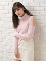 フェザーまみれ装飾肩あき/Knit/ピンク
