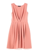 フィット&フレアーノースリタックワンピース/ブラック(010)