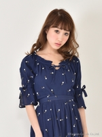 ローズエンブロイダリーチュニック/ライトブルー