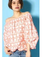 【AZUL by moussy】オフショルダートップス/O/WHT