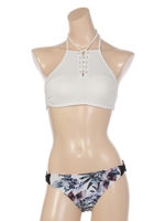 【nuckle market second story】無地アメスリフラワープリントパンツ/ホワイト