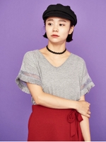 ・フリンジVネックTシャツ/レッド