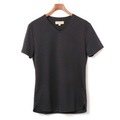 【新品】 Vネック ラウンドカット 半袖Tシャツ S バーバリー y-001387 BURBERRY ブラック メンズ