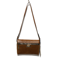 【新品】バーバリー レザーショルダーバッグ ブラウン系 35248 レディース