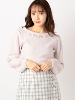 ぽこぽこブークレ刺繍ニット/シロ