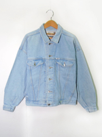 【USED】 GUESS ブランドデニムジャケット