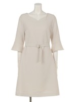 ベルト付ハートネックワンピース/ベージュ