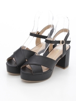 前クロスサンダル/クロ