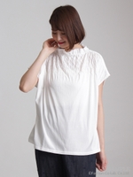 マハラニーナ天竺スモッキングカットソー/ホワイト