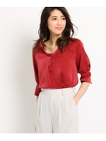 【洗える】ひねりネックサテンシャツ/ボルドー(064)