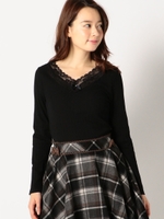 ちらりレースVネックカットソー/クロ