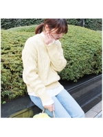 ウールケーブルニット/アイボリー