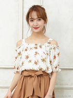 花柄オフショルTOPS/オフホワイト