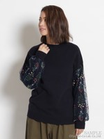 野花ストライプチュール刺しゅうニット/ネイビー