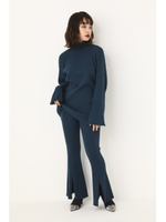 CENTER SLIT FLARE PT/D/BLU3