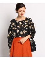 [S]【マシンウォッシュ】ギャザーネックフラワープリントシャツ/ブラック(119)