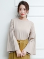 プリーツフレアスリーブニット/ベージュ
