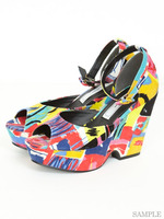 ストラップサンダル