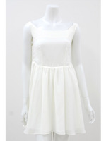 コットンデコルテアキ　ワンピ