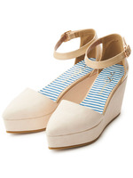 ハイショクセパレートパンプス