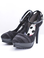 サテンプリーツミュール