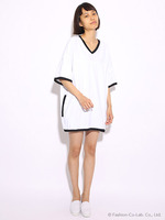 パッチワークVネックティー