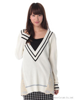 スカラップレースニット