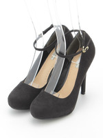 アンクルストラップパンプス