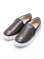 O ウォータープルーフ14Fスニーカー