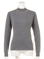 ビジューハイネックニットプルオーバー