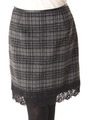 チェックヘムレーススカート
