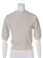 パール付きコンパクトニットトップス