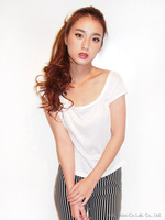 バッククロスルーズTシャツ