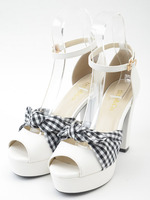 ギンガムリボンパンプス