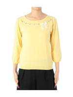 ビジュー×リボンつきラウンドネック八分袖ニット