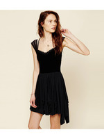 MISS MINI DRESS/ブラック(019)