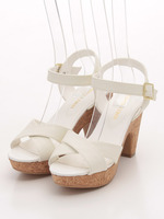 チャンキーヒールサンダル/ブラック