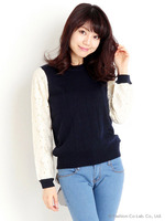 袖レースニットプルオーバー/ネイビー