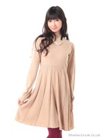 ネックレス付きシンプルプリーツワンピース/キャメル