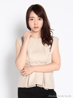 タックペプラムブラウス/オフホワイト