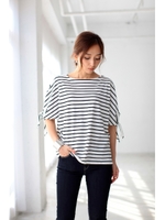 【AZUL by moussy】コットン天竺リボンスリーブ5分プルオーバー/柄KHA