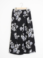 タック入ワイドスカンツ/ブラック柄