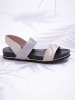 Ｆレザーフラットサンダル/ブラック