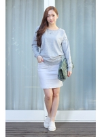 【AZUL by moussy】TC裏毛ビジュー スリーブ長袖プルオーバー/O/WHT